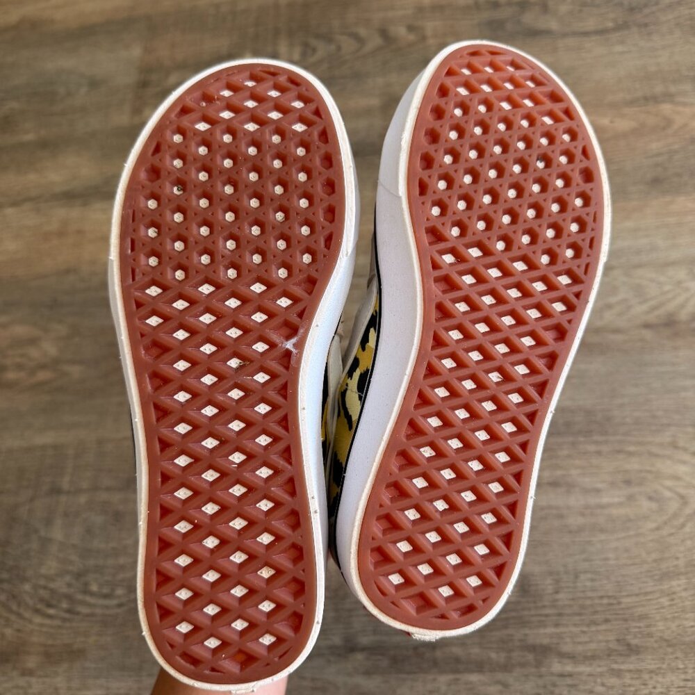 EXCELLENT Checker + Animal Print Vans Size 6 - Picture 3 of 7